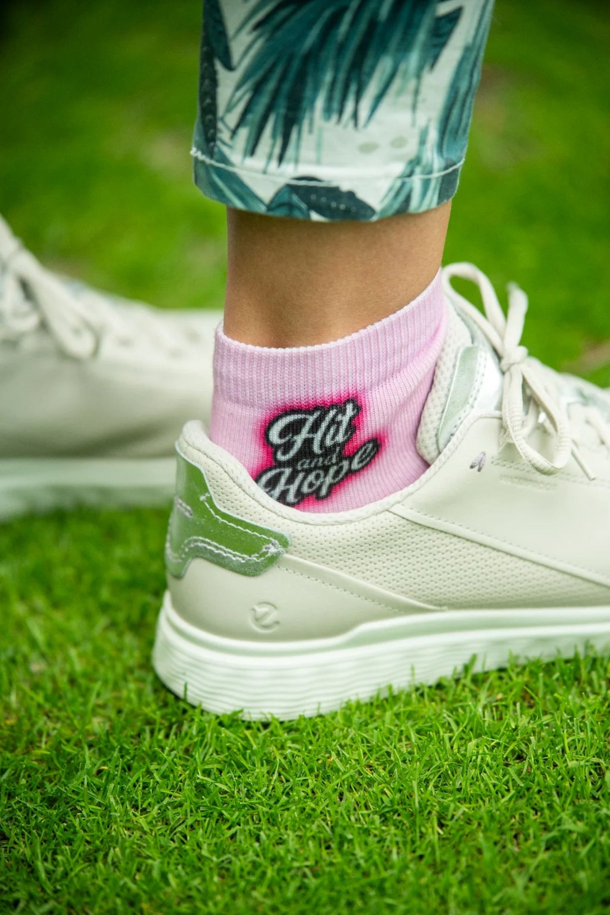 HIT AND HOPE Quarter Socks - Basic Pink